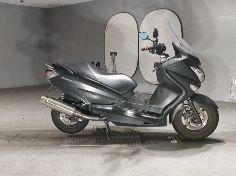 Мотоцикл Suzuki BURGMAN 200 с пробегом 45790 km