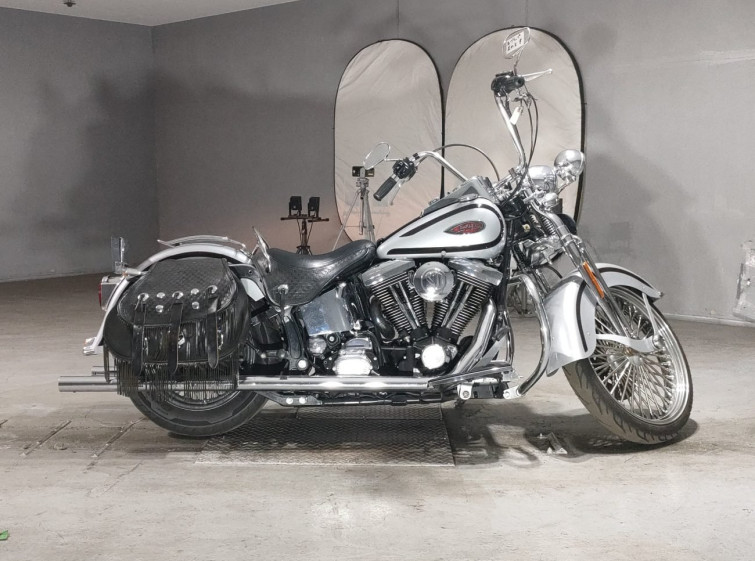 Мотоцикл HD HERITAGE SPRINGER FLSTS1340 з пробігом 80646 km