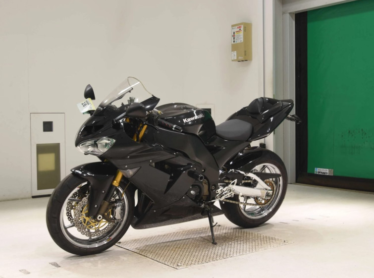 Мотоцикл Kawasaki NINJA ZX-10R з пробігом 26664 km