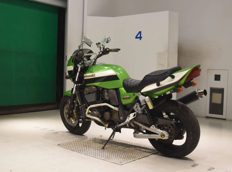 Мотоцикл Kawasaki ZRX1200R с пробегом 6074 km