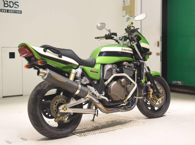 Мотоцикл Kawasaki ZRX1200R с пробегом 6074 km