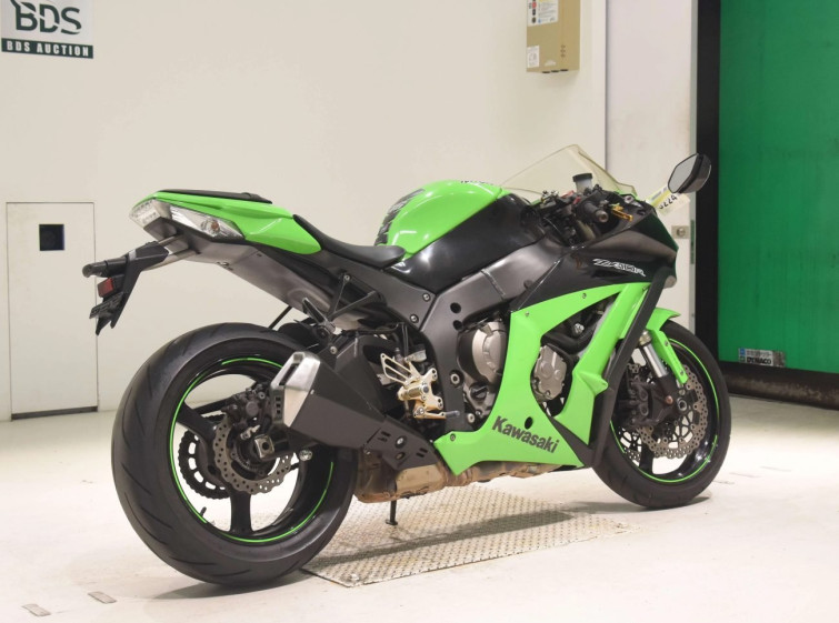 Мотоцикл Kawasaki NINJA ZX-10RA з пробігом 78000 km