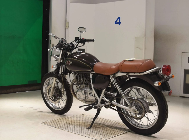 Мотоцикл Suzuki ST250E з пробігом 24261 km