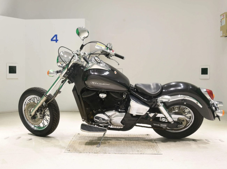Мотоцикл Honda SHADOW400