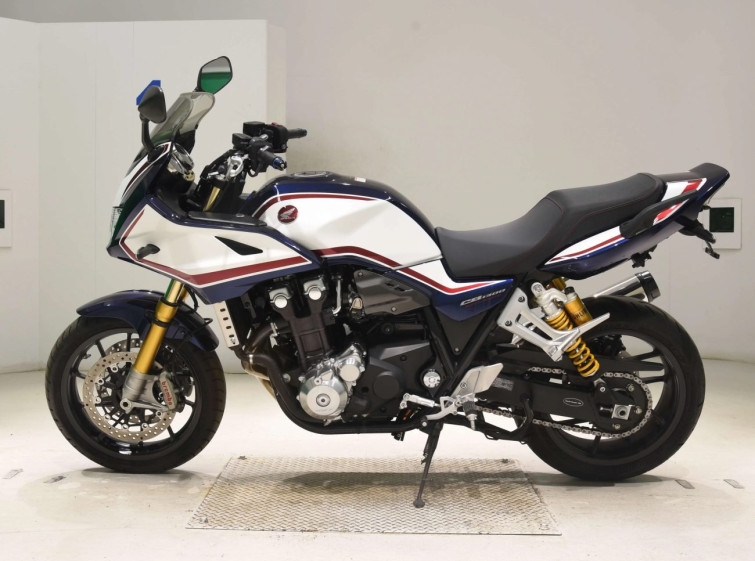 Мотоцикл Honda CB1300SF BOLDOR с пробегом 3056 km