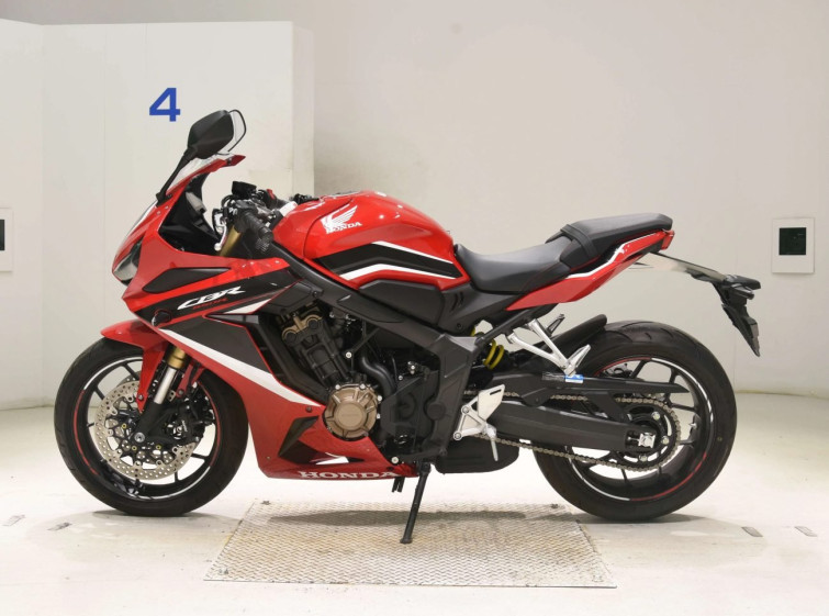 Мотоцикл Honda CBR650R