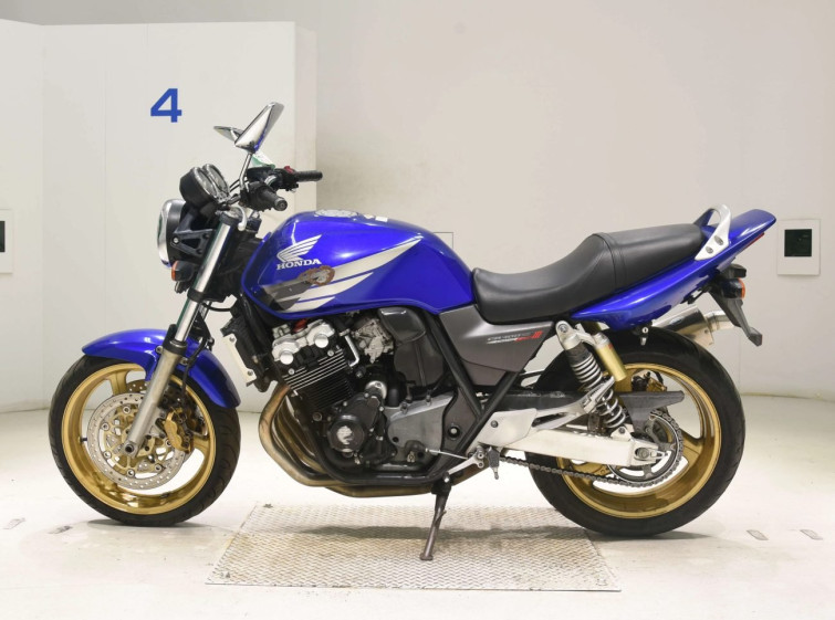 Мотоцикл Honda CB400SFV с пробегом 70014 km