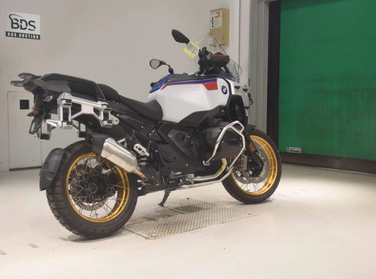 Мотоцикл BMW R1300GS с пробегом 110 km