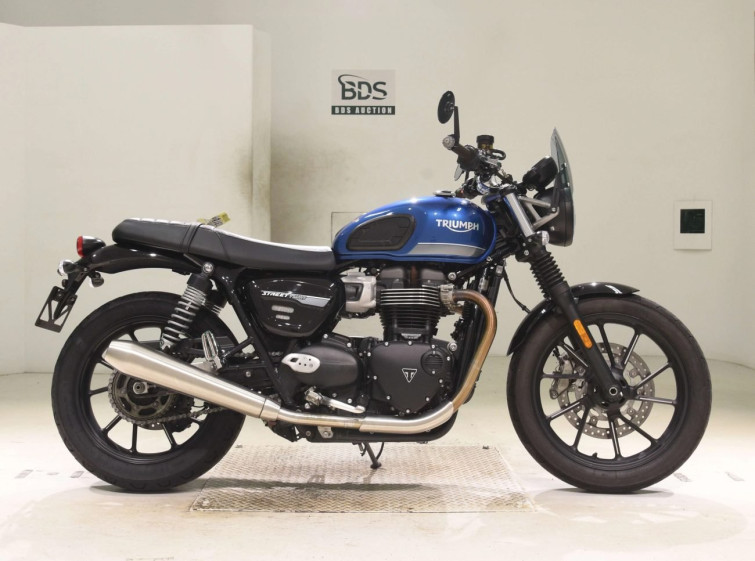 Мотоцикл Triumph STREET TWIN с пробегом 12691 km