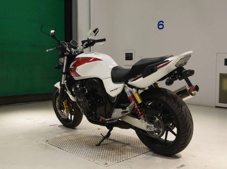 Мотоцикл Honda CB400SF з пробігом 29679 km