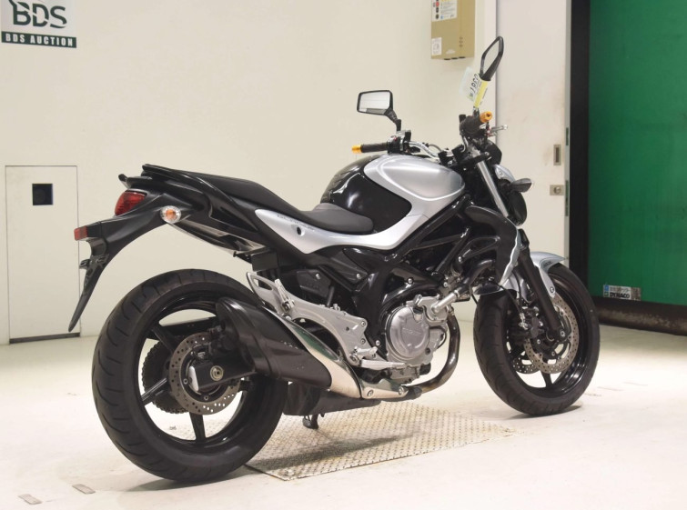Мотоцикл Suzuki GLADIUS 400 с пробегом 50655 km