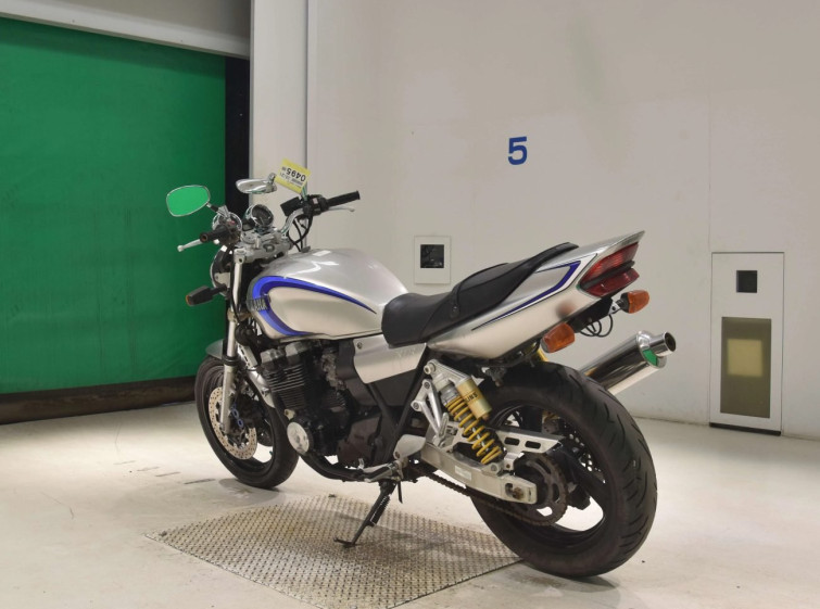 Мотоцикл Yamaha XJR400 з пробігом 43368 km