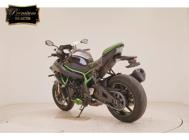 Мотоцикл Kawasaki Z H2 SE с пробегом 8254 km