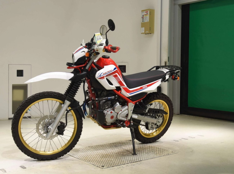 Мотоцикл Yamaha SEROW XT250 з пробігом 2984 km