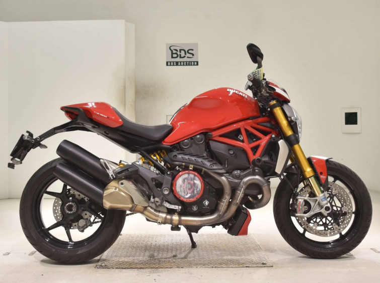 Мотоцикл Ducati MONSTER 1200S з пробігом 31445 km