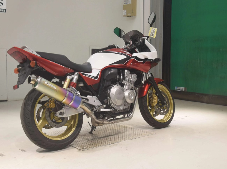 Мотоцикл Honda CB400SF BOLDOR з пробігом 37330 km