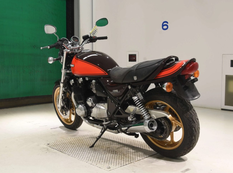 Мотоцикл Kawasaki ZEPHYR1100 з пробігом 21933 km