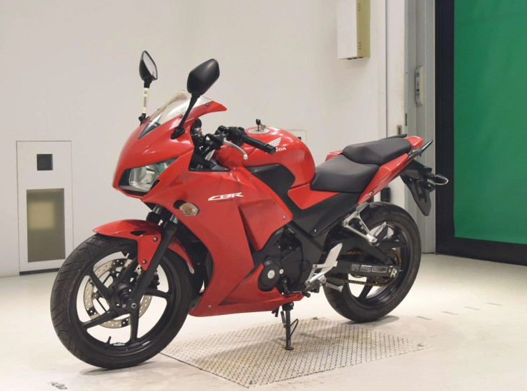 Мотоцикл Honda CBR250RA з пробігом 9762 km