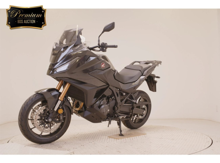 Мотоцикл Honda NT1100 з пробігом 53 km