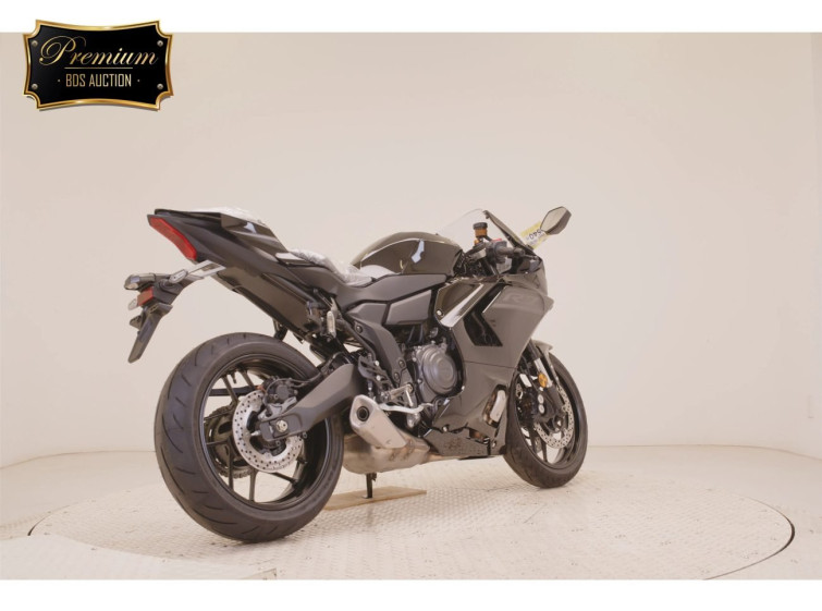 Мотоцикл Yamaha YZF-R7-2 з пробігом 1 km