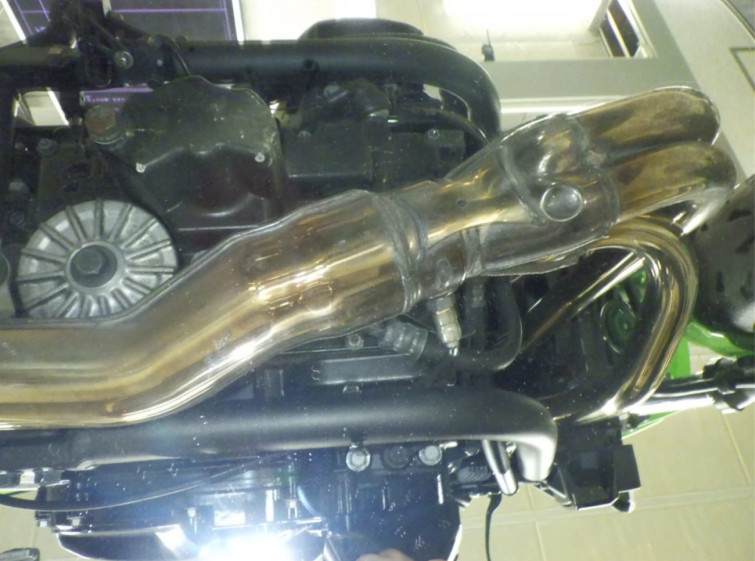 Мотоцикл Kawasaki ZRX1200 DAEG с пробегом 14476 km