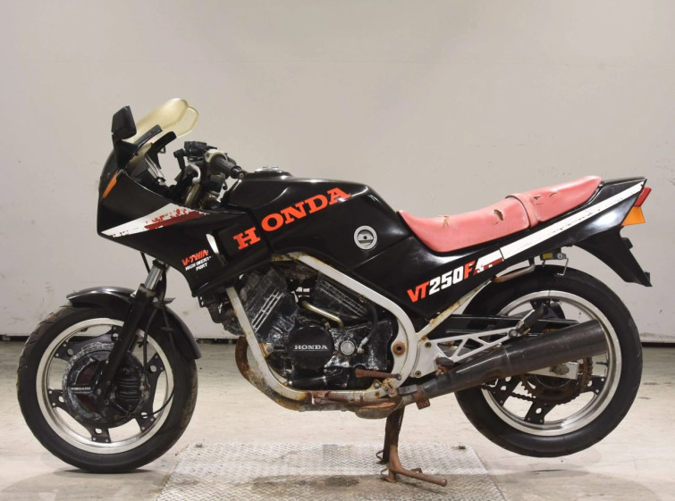 Мотоцикл Honda VT250F XELVIS с пробегом 43909 km