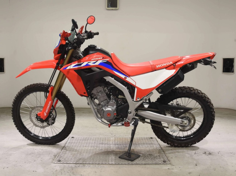 Мотоцикл Honda CRF250L с пробегом 255 km