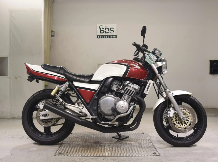 Мотоцикл Honda CB400SF с пробегом 6887 km