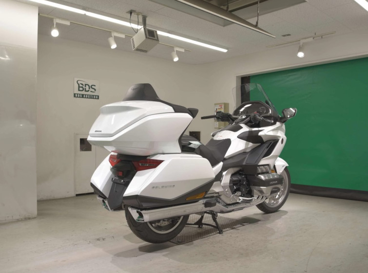 Мотоцикл Honda GL1800 TOUR D с пробегом 11 km