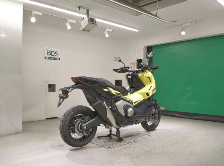 Мотоцикл Honda X-ADV750-2 с пробегом 1190 km