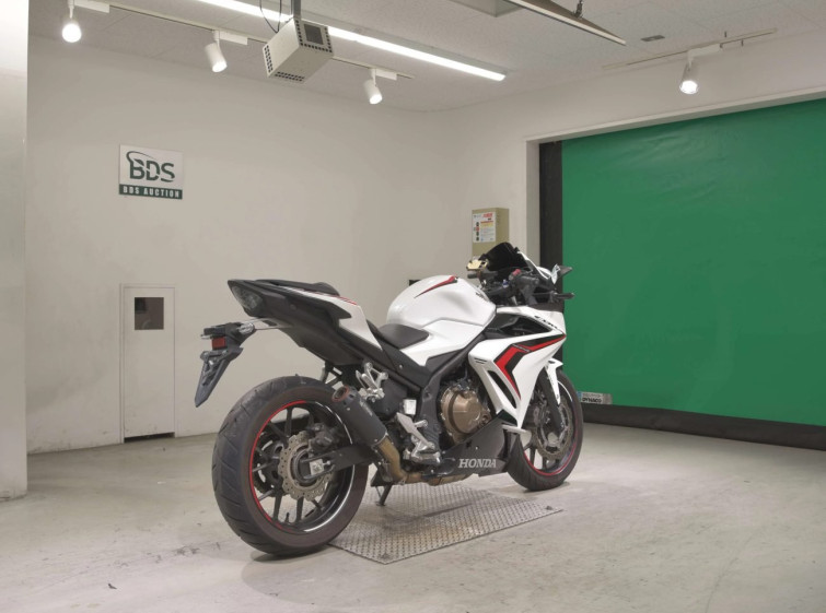 Мотоцикл Honda CBR400R с пробегом 17204 km