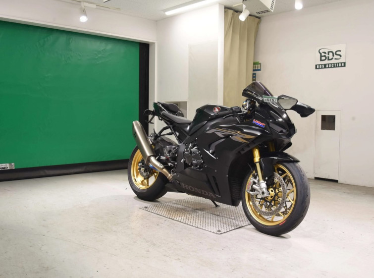 Мотоцикл Honda CBR1000RR SP с пробегом 22614 km