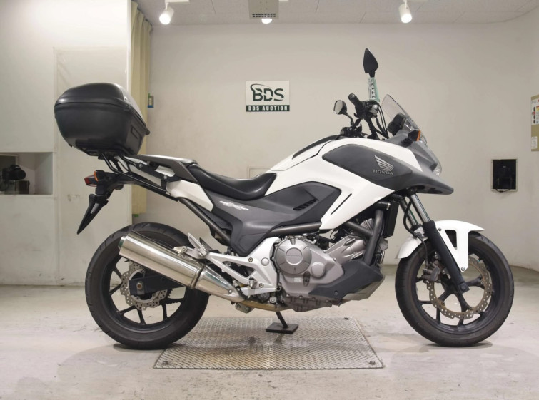 Мотоцикл Honda NC700X з пробігом 11073 km