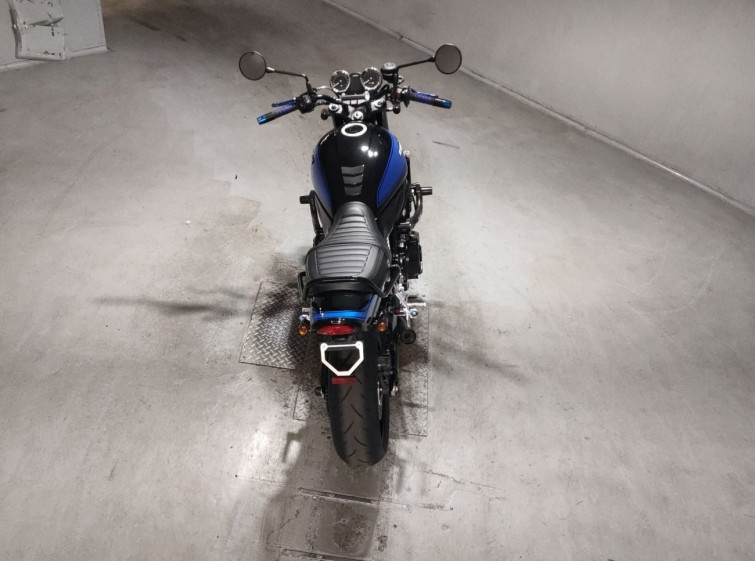 Мотоцикл Kawasaki Z900RS с пробегом 3759 km