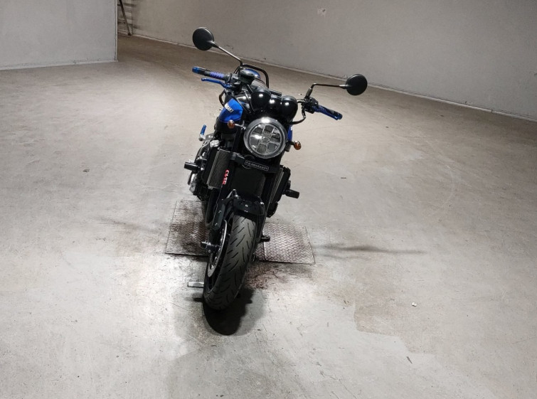 Мотоцикл Kawasaki Z900RS с пробегом 3759 km