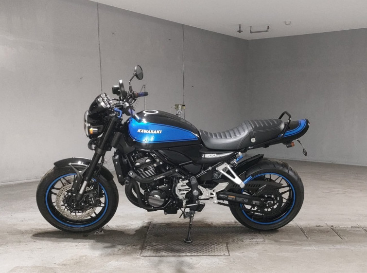 Мотоцикл Kawasaki Z900RS с пробегом 3759 km