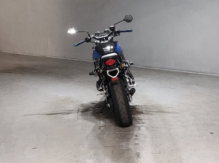 Мотоцикл Kawasaki Z900RS с пробегом 3759 km