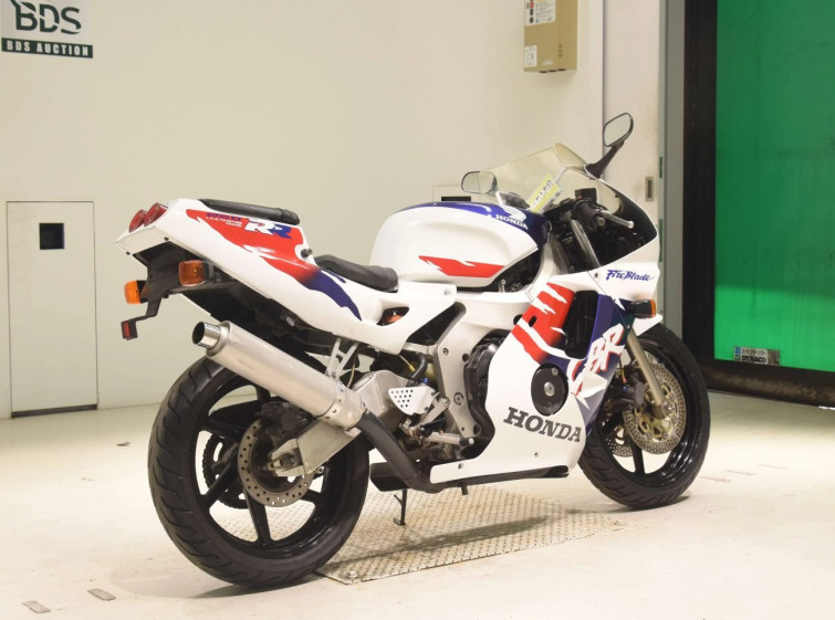 Мотоцикл Honda CBR250RR с пробегом 36979 km
