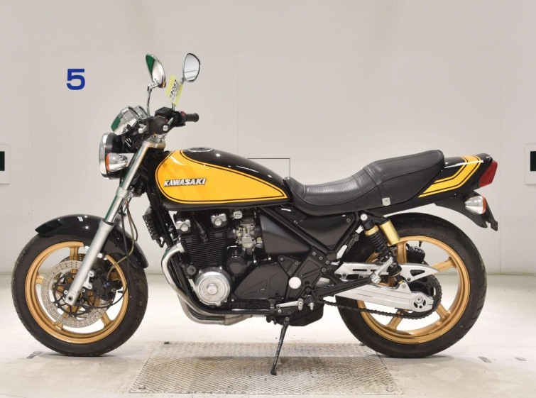 Мотоцикл Kawasaki ZEPHYR400 с пробегом 8208 km