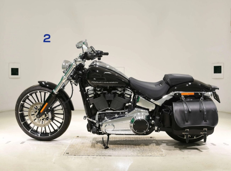 Мотоцикл HD FXBR1920 с пробегом 286 km