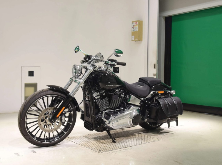 Мотоцикл HD FXBR1920 с пробегом 286 km