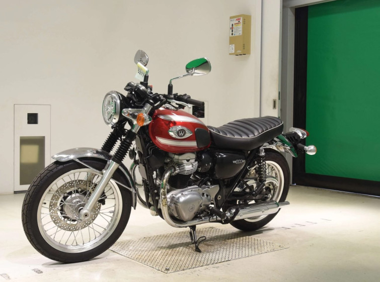 Мотоцикл Kawasaki W800 с пробегом 3842 km