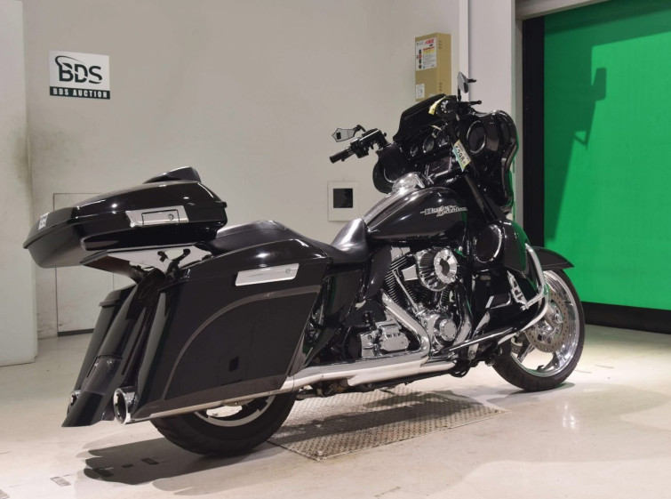 Мотоцикл HD SREET GLIDE FLHXS1690 с пробегом 46735 km