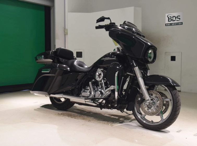 Мотоцикл HD SREET GLIDE FLHXS1690 с пробегом 46735 km