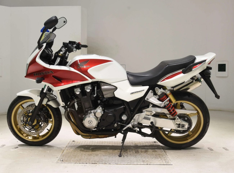 Мотоцикл Honda CB1300SF BOLDOR з пробігом 27285 km