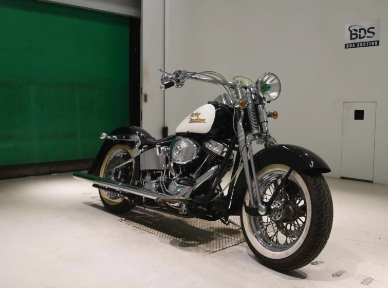 Мотоцикл HD HERITAGE SPRINGER FLSTS1450 с пробегом 20100 km
