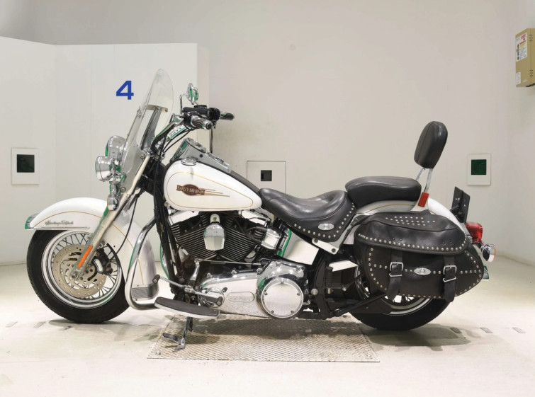 Мотоцикл HD HERITAGE FLSTC1580 з пробігом 42652 km