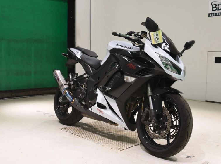 Мотоцикл Kawasaki NINJA1000 с пробегом 74322 km