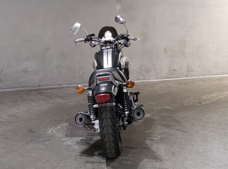 Мотоцикл Yamaha V-MAX1200 с пробегом 33726 km