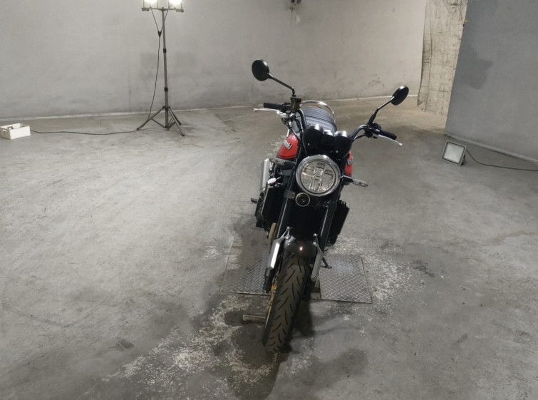 Мотоцикл Kawasaki Z900RS с пробегом 3506 km
